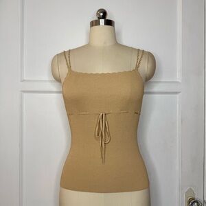 Timing beige cami
